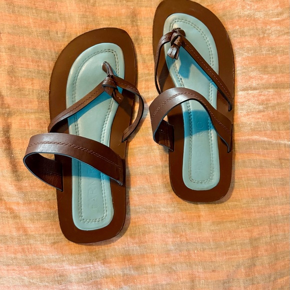 Farm Rio Sandals - Picture 3 of 3